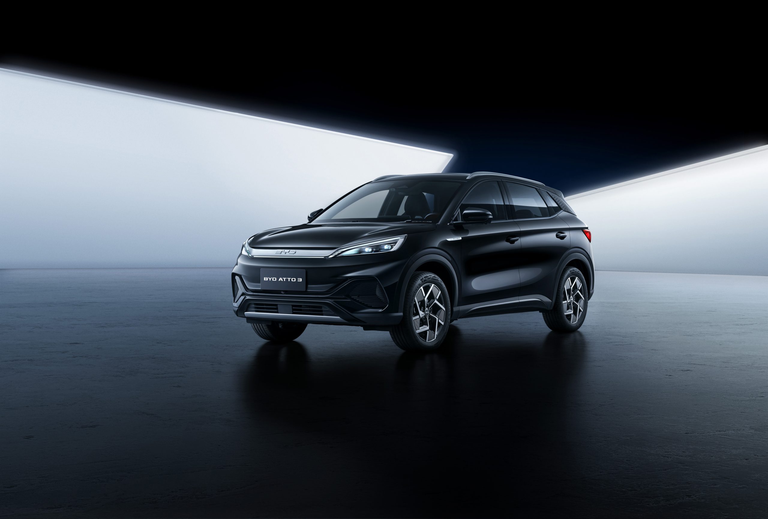 BYD Atto 3 SUV điện cỡ C giá lăn bánh