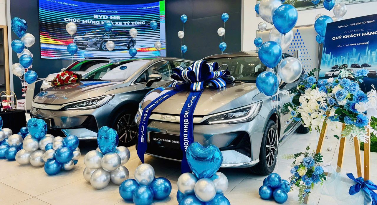 Bàn giao xe BYD M6 cho nhà xe Tý Tùng tuyến Vũng Tàu - Sài Gòn