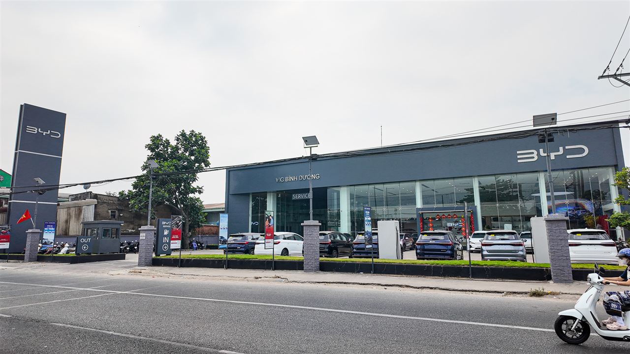 showroom đại lý BYD chính hãng VIG Bình Dương giaxebyd.vn