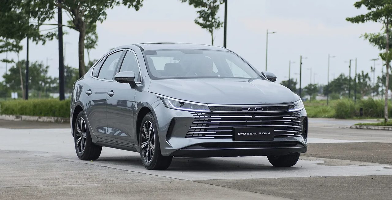 BYD Seal 5 DM-i sedan PHEV đầu tiên tại Việt Nam